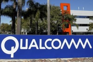 Arm, Qualcomm lawyers grill ex-Apple exec in chip design battle By Reuters