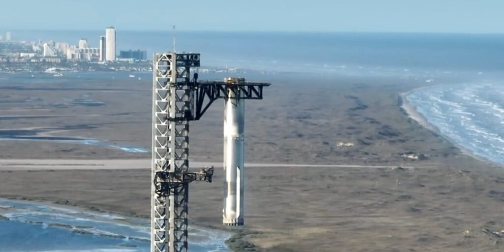 SpaceX’s Starship mega-rocket repeats spectacular ‘chopsticks’ catch but loses new-generation spaceship on its 1st flight