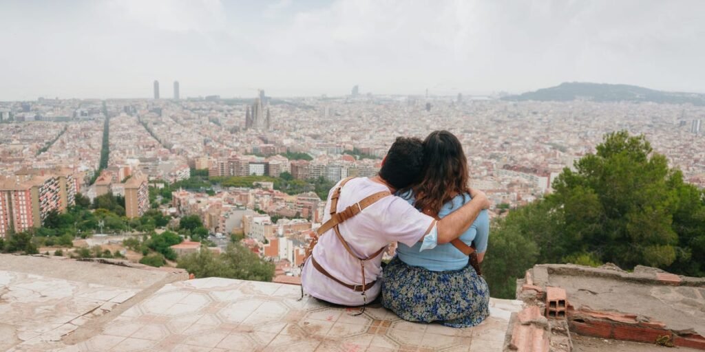 I’m an American who moved to Barcelona. I would’ve left after a few months if I hadn’t fallen in love.