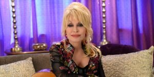 Dolly Parton told us her love language with husband Carl Dean was food — from Taco Bell to homemade fried chicken