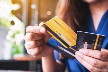 Credit card convenience and debt disaster ~ Credit Sesame