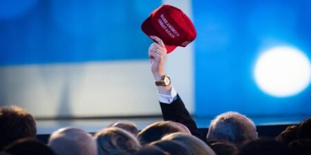 Get Your MAGA Hats: Fed Workers Can Once Again Don Political Apparel
