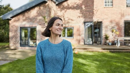 Fixed-Rate Mortgage Vs. ARM: What’s the Difference?