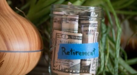 What Percentage of a Retirement Portfolio Should Be in Cash?