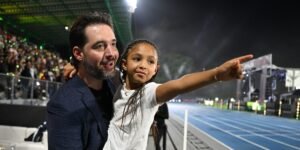 Reddit Cofounder Alexis Ohanian Says He Wants His Kid to Use AI Daily