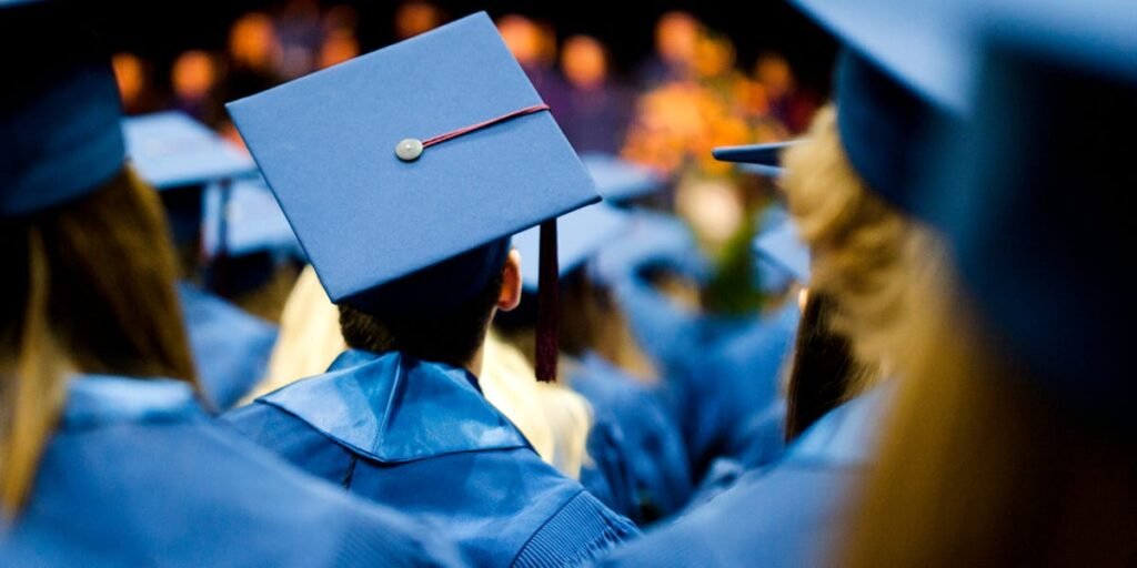 Student-Loan Borrowers Behind on Payments Surge, New Data Shows