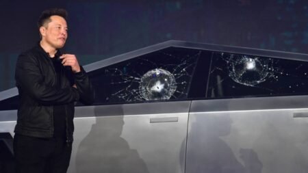 Tesla’s Retail Investors Stung By Massive Lawsuit Barrier — Will It End Up Hurting The Stock?