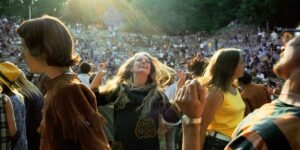 Summer of Love: Photos Show How People Partied and Protested in 1967