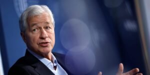 Jamie Dimon Has 2 Words for People Complaining About Economic Problems