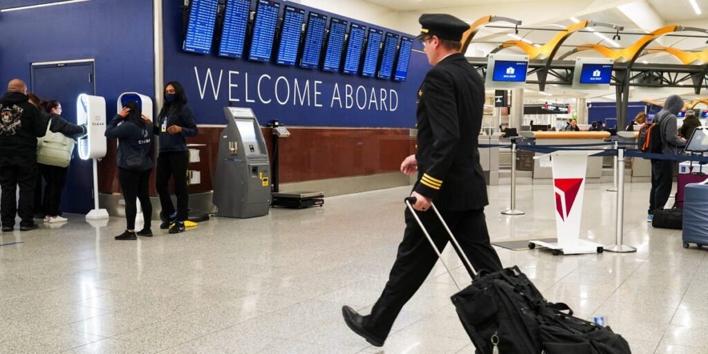 Airlines Warn Credit Card Legislation Could End Frequent-Flier Rewards