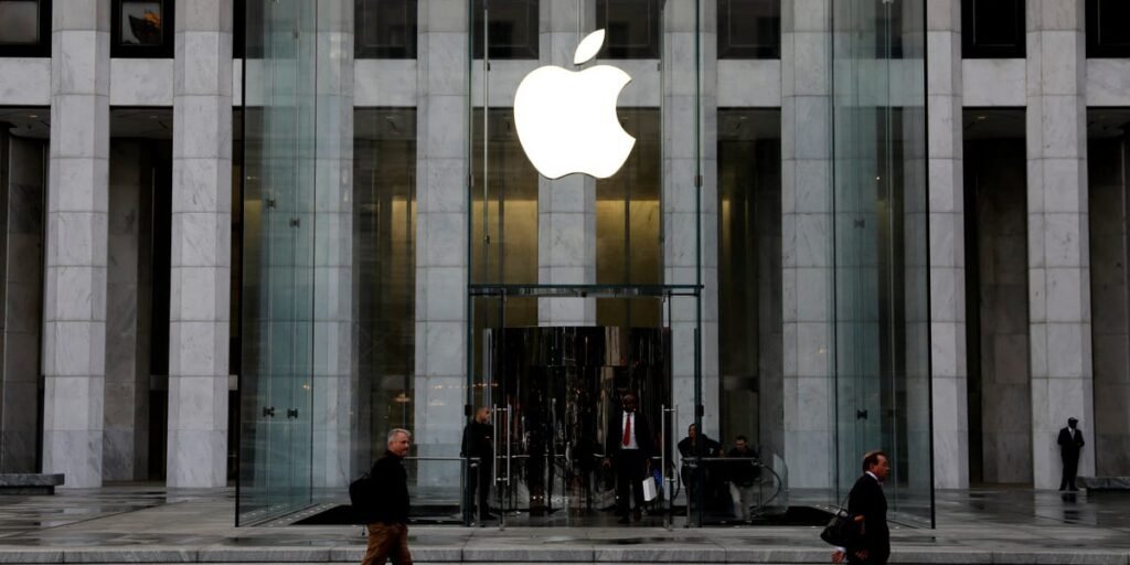 Ex-Apple Director: Don’t Bring Your Old Job’s Culture With You