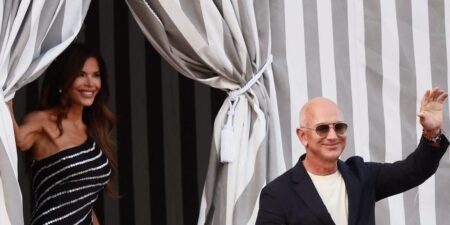 Photos of Jeff Bezos and Lauren Sánchez’s Venice Wedding