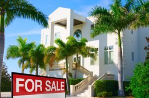 13% Home Sales Drop Gives Buyers the Upper Hand