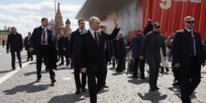 Video Appears to Show Putin’s Bodyguards Armed With Interceptor Drone