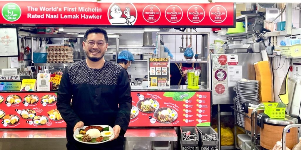 He Quit His Glamorous Job As an Flight Attendant and Opened Food Stall