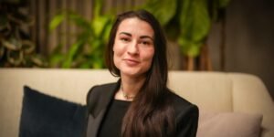 Woman Left Corporate Job to Start Her Own Company; Failed, Tried Again