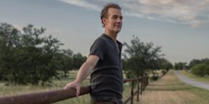 James Van Der Beek Reveals His Subtle Symptom of Stage 3 Colon Cancer