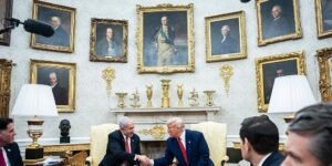 Before-and-After Photos Show Changes Trump’s White House Decor Changes
