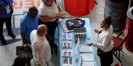 July Jobs Report: Growth Below Forecast, Unemployment Rose