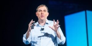 Amazon Sees ‘Blind Spot’ in Identifying AI Startups As Cloud Customers