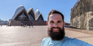 I Moved Back Home, Paid Student Debt: Now Living My Dream in Australia I Moved Back Home, Paid Student Debt: Now Living My Dream in Australia