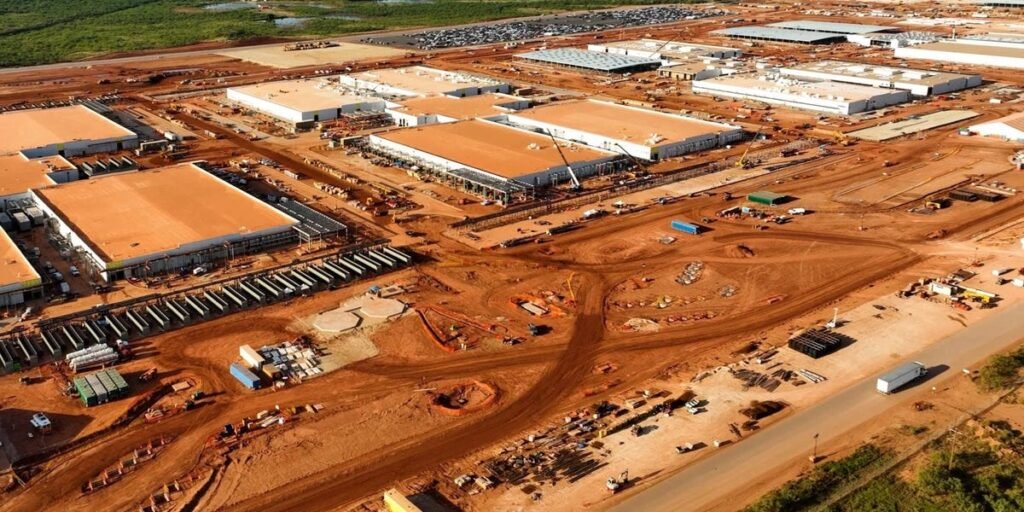 Why Is Nvidia Is Worth  Trillion: Inside a  Billion AI Datacenter