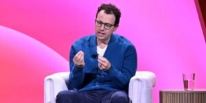 Anthropic Debuts Claude Opus 4.5 AI Model With Advanced Features