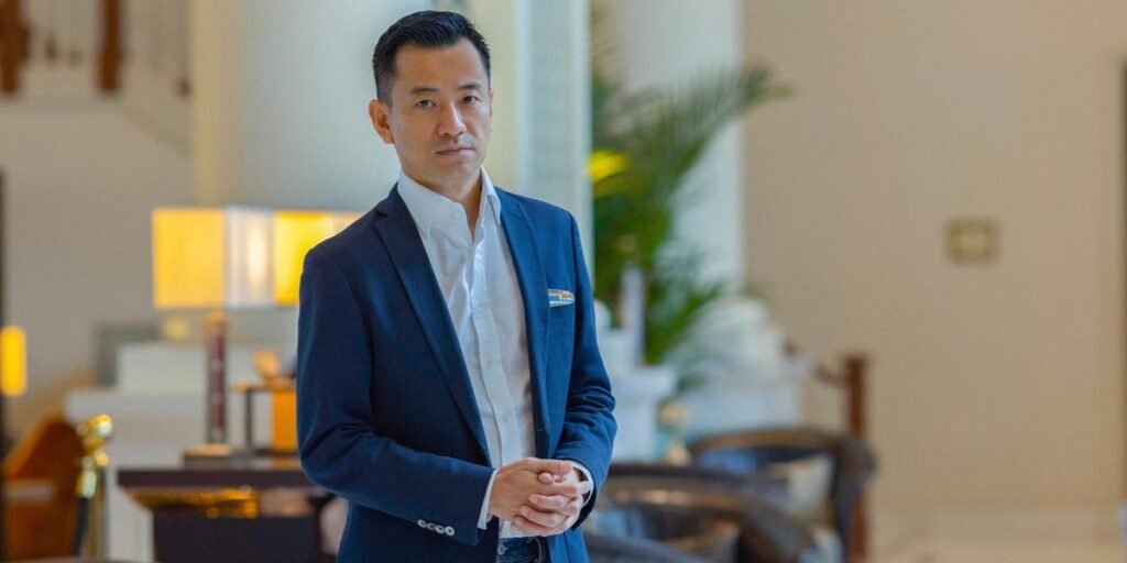 Former Investment Bank MD’s 4 Tips for Job Hunt and Handling Layoffs