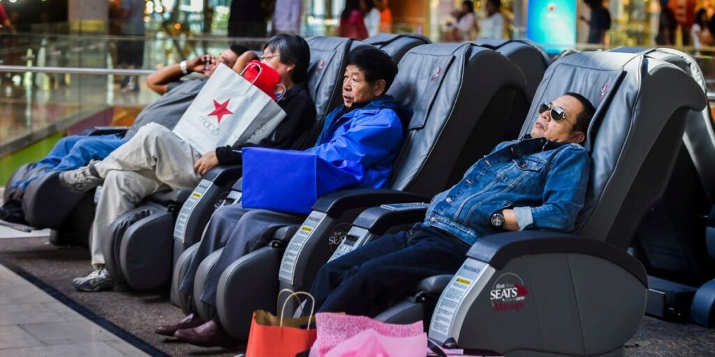 Gen Z, Baby Boomers Are Changing Their Holiday Shopping Plans: Survey