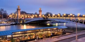 I Divorced and Moved to Paris. Life Abroad Isn’t Always a Fairytale.