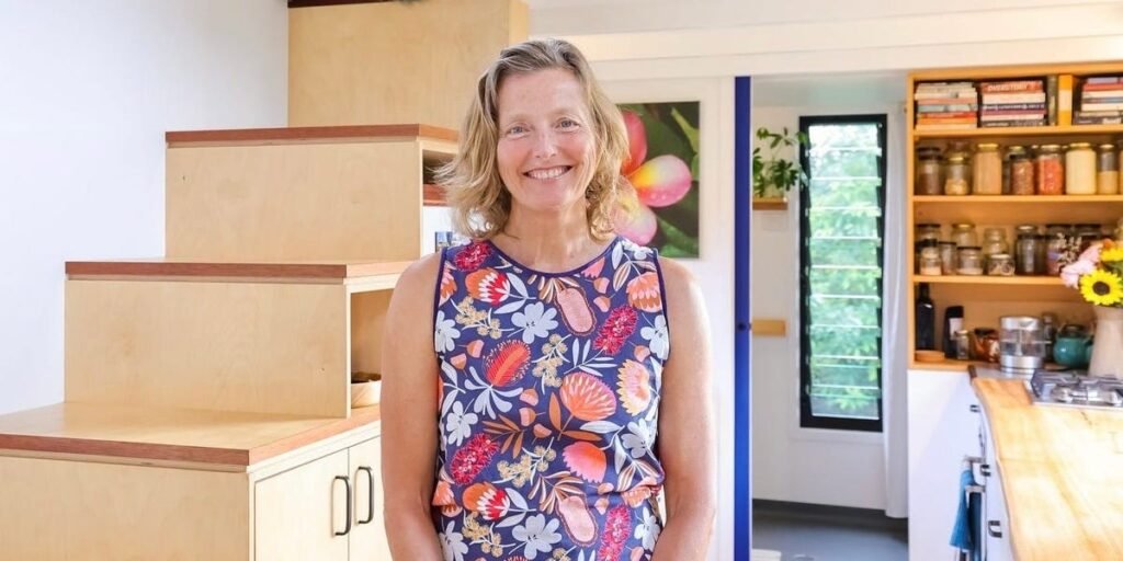 I Moved Into a Tiny House, Became a Minimalist; Here’s How I Declutter