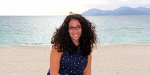 I Traveled With My Older Parents to France As an Adult: Mistakes, Tips