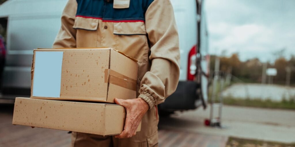 The Gigs Some Job Seekers Are Keeping Off Their Résumés