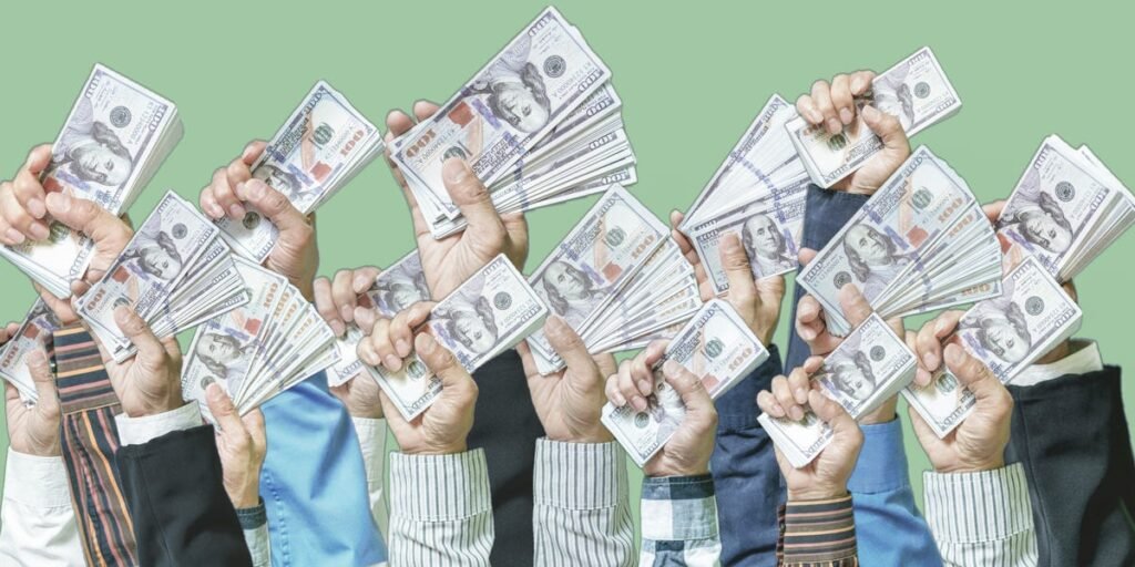 The Wealthy Have Trillions They Want to Put Into Hedge Funds