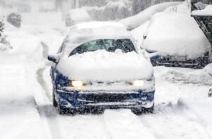 12 Money-Saving Tips for Cold-Weather Car Maintenance 12 Money-Saving Tips for Cold-Weather Car Maintenance