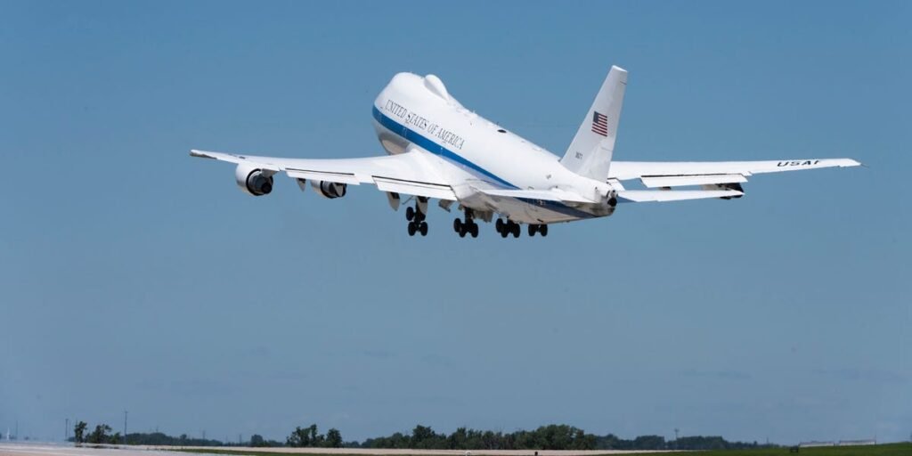 Inside ‘Doomsday Plane’ That Protects US Presidents From Nuclear War