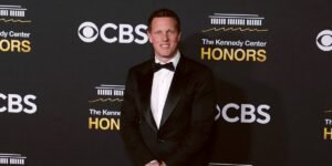 Meet David Ellison, the CEO Trying to Spoil Netflix’s Warner Bros Deal