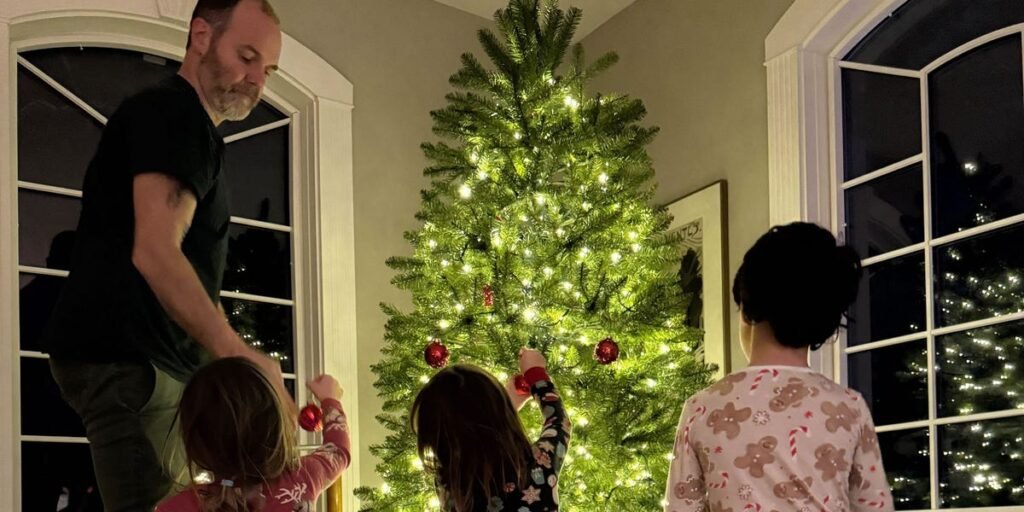 The Holiday Load in My House Falls on My Husband — Not Me