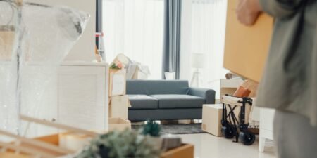 I Moved in With My Girlfriend in London After a Few Months of Dating