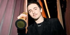 Worst Movies Golden Globe Winners Have Been in, According to Critics