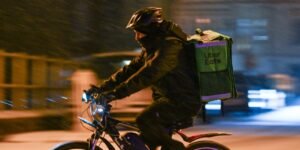 Uber, DoorDash Cost Gig Workers 0 Million in Tips: NYC Report