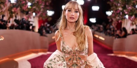 Jennifer Lawrence Says a 15-Min Rule Keeps Her and Her Husband in Sync