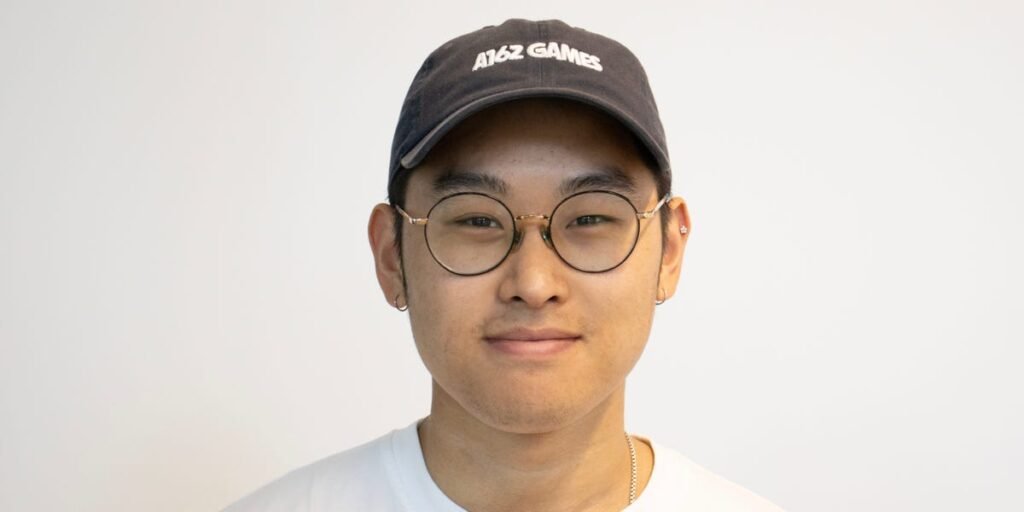 FLORA Raises M to Unify AI Tools for Creatives: Pitch Deck