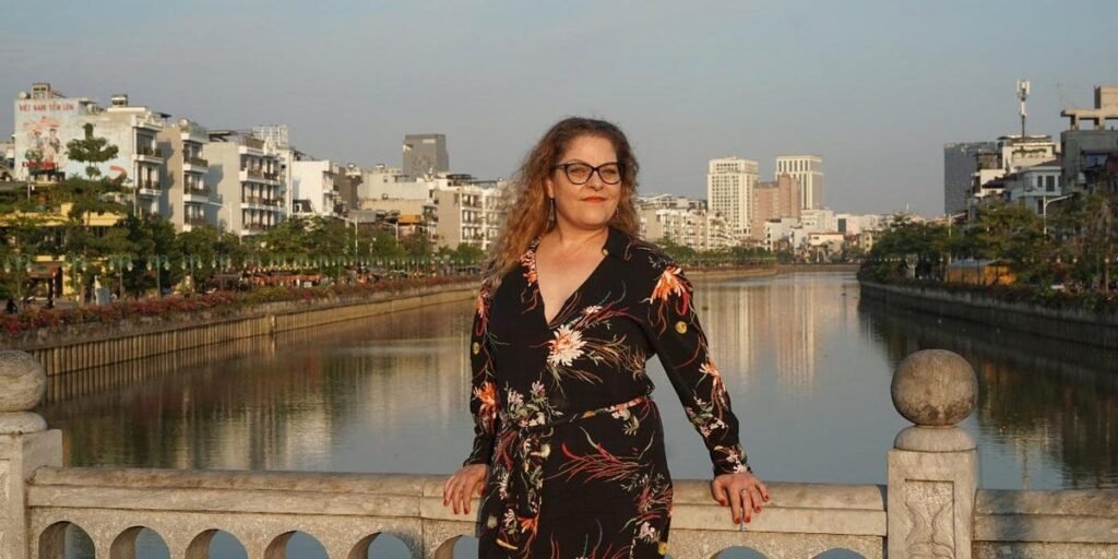 She Moved to Vietnam to Escape Loneliness; Moving Home Will Be Hard She Moved to Vietnam to Escape Loneliness; Moving Home Will Be Hard