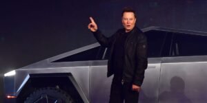 Tesla Is Really Struggling to Sell the Cybertruck, Data Shows