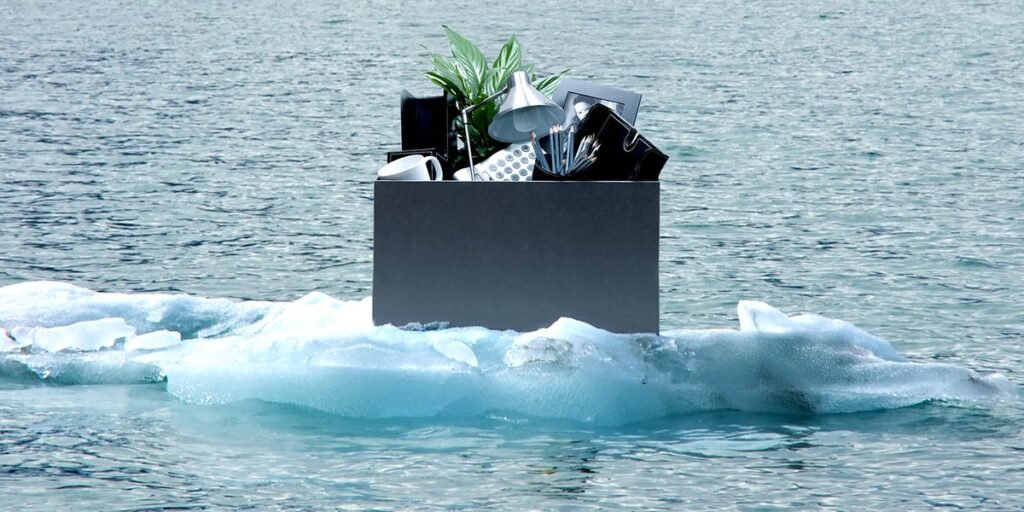 US Job Market’s Great Freeze May End in 2026 — in Hiring or Layoffs