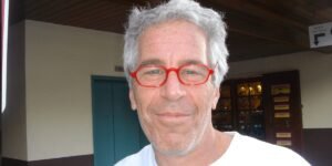 4Chan knew about Jeffrey Epstein’s death 38 minutes before the rest of the world. The FBI tried to figure out how. 4Chan knew about Jeffrey Epstein’s death 38 minutes before the rest of the world. The FBI tried to figure out how.