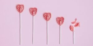 Public breakups are still a thing — and it’s awkward for everyone Public breakups are still a thing — and it’s awkward for everyone