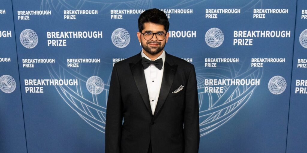 Perplexity says it’s moving away from ads and betting on subscriptions Perplexity says it’s moving away from ads and betting on subscriptions