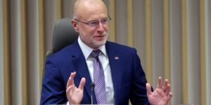 FCC Chair Brendan Carr calls Stephen Colbert’s censorship concerns ‘fake news’